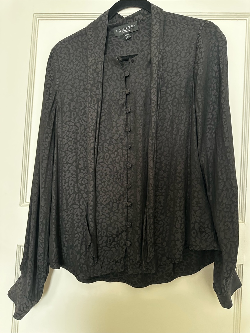 Laundry By Shelli Segal Black Leopard Jacquard Blouse